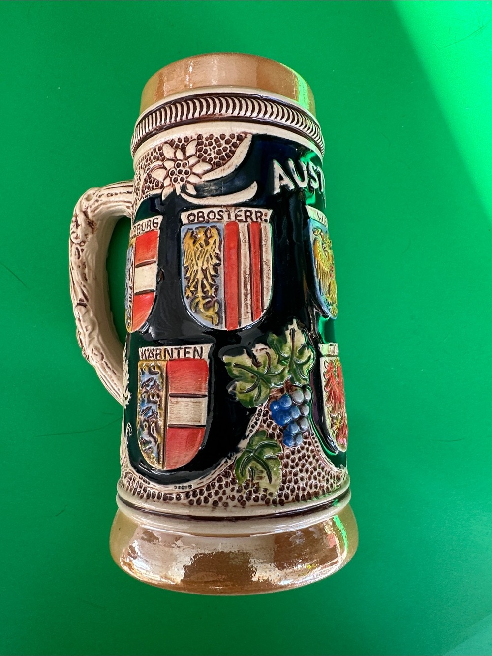 Embroidered Crest Ceramic Beer Stein - Black and Tan